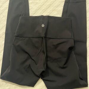 Lululemon Wunder Leggings sz 4